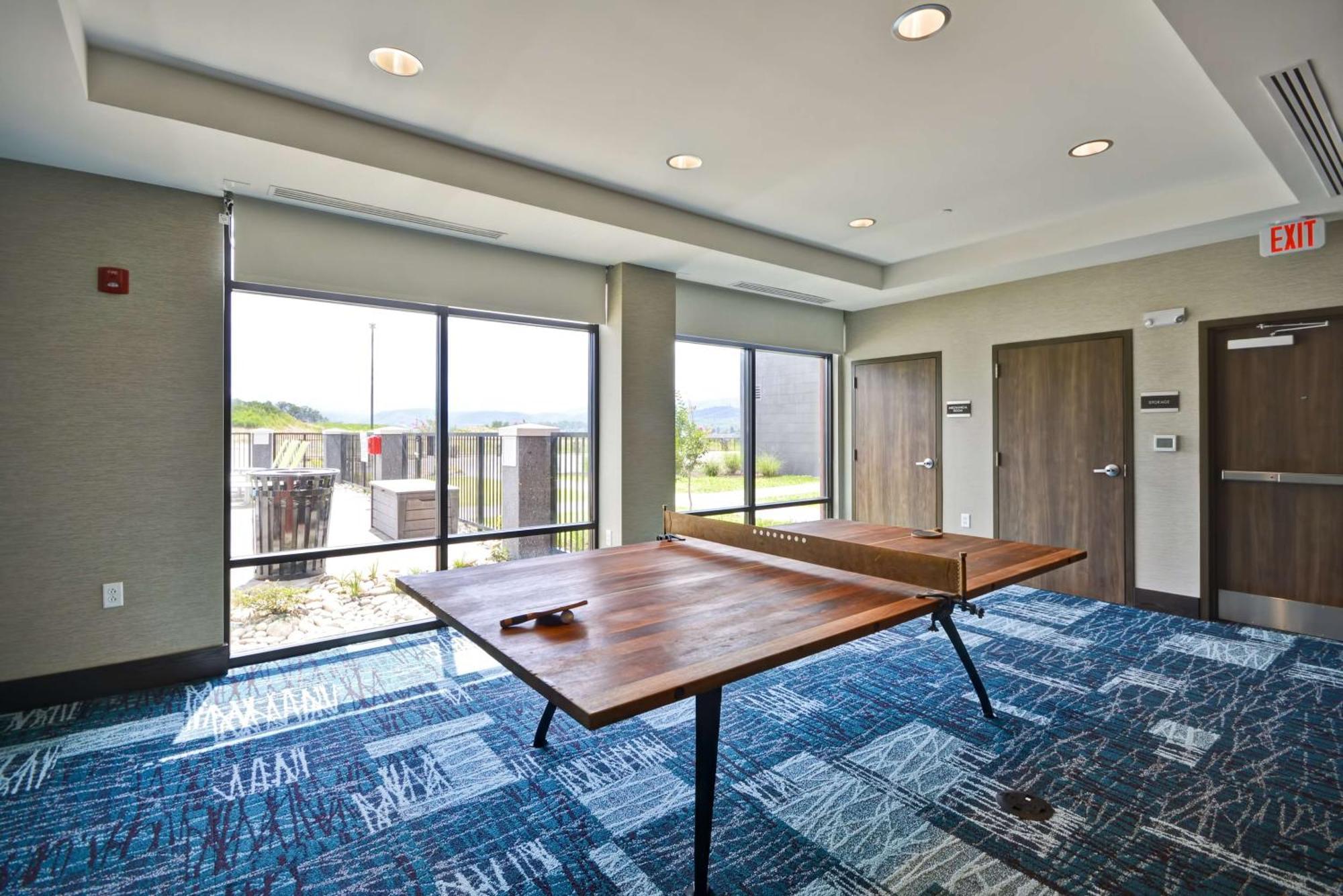 Home2 Suites By Hilton Pigeon Forge Esterno foto