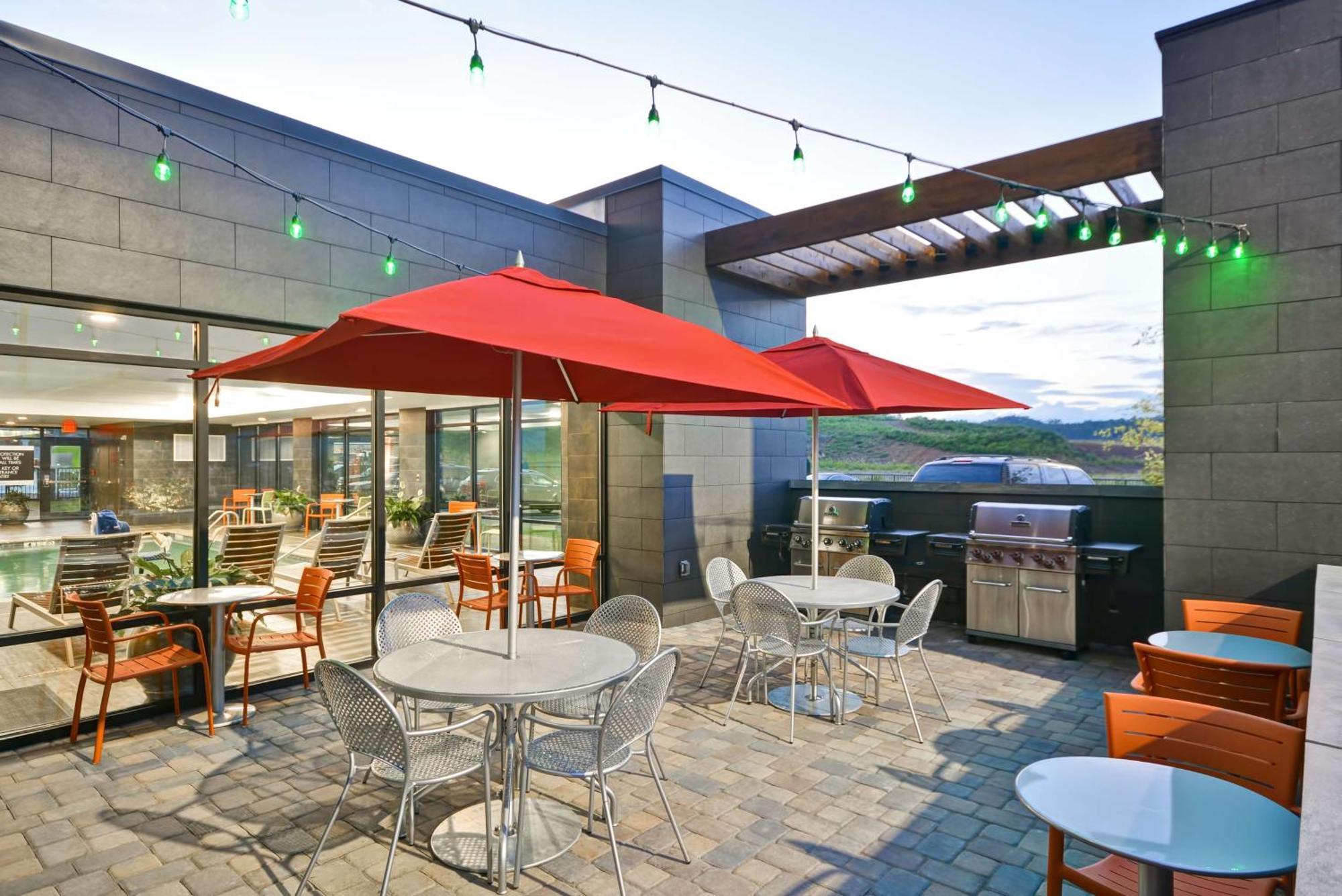 Home2 Suites By Hilton Pigeon Forge Esterno foto